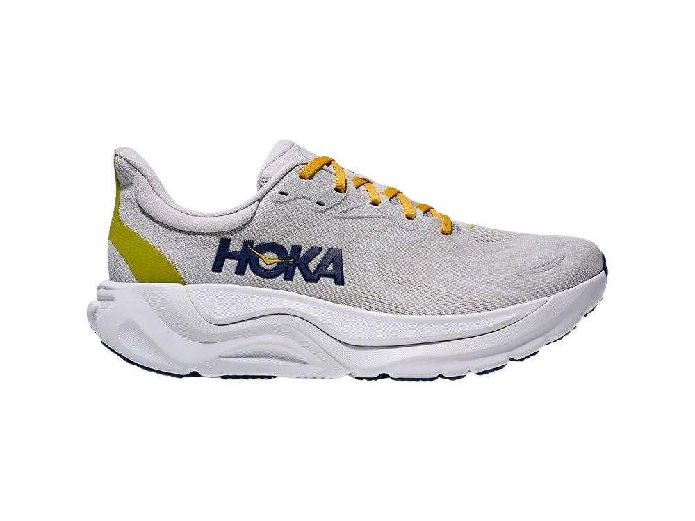 HOKA Arahi 8