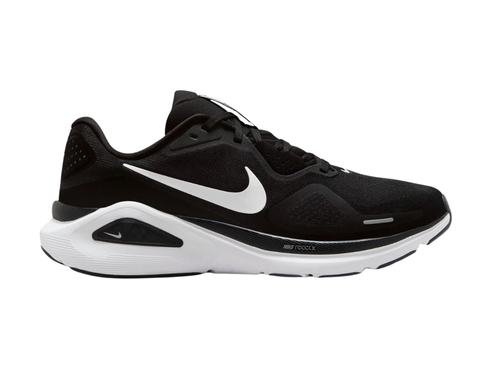 Nike Structure 26