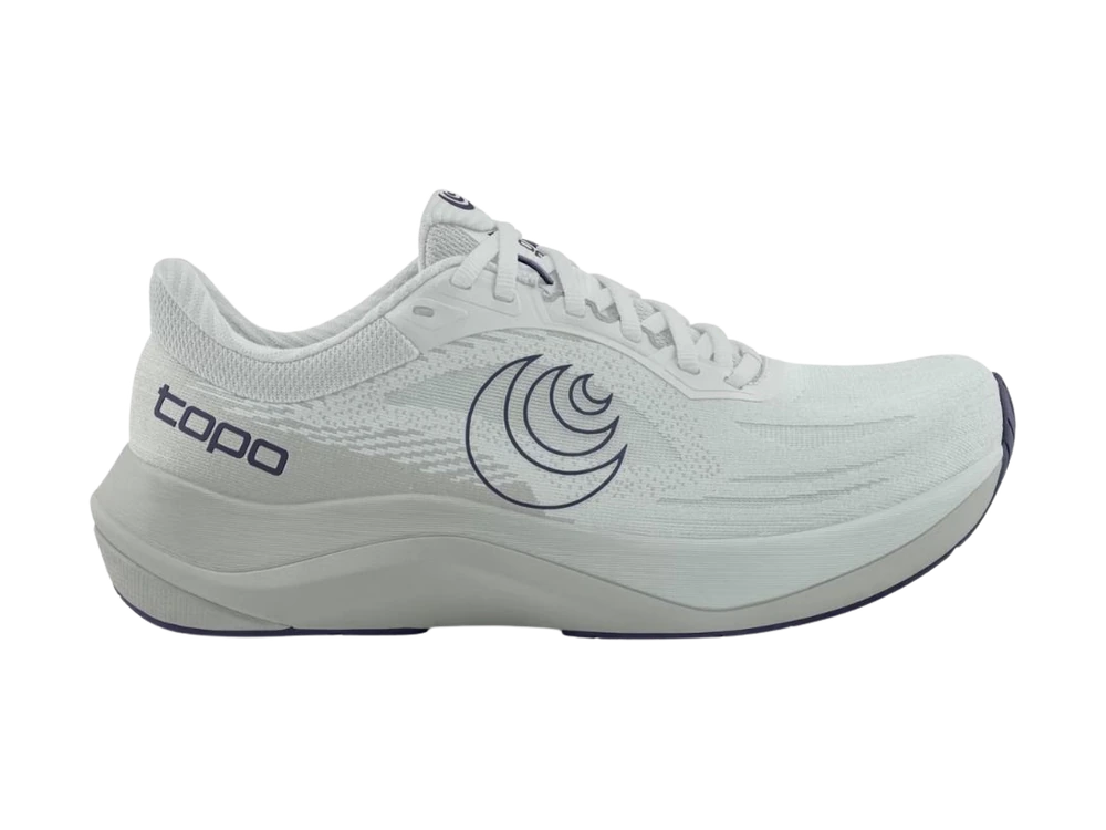 Topo Athletic Ultrafly 6