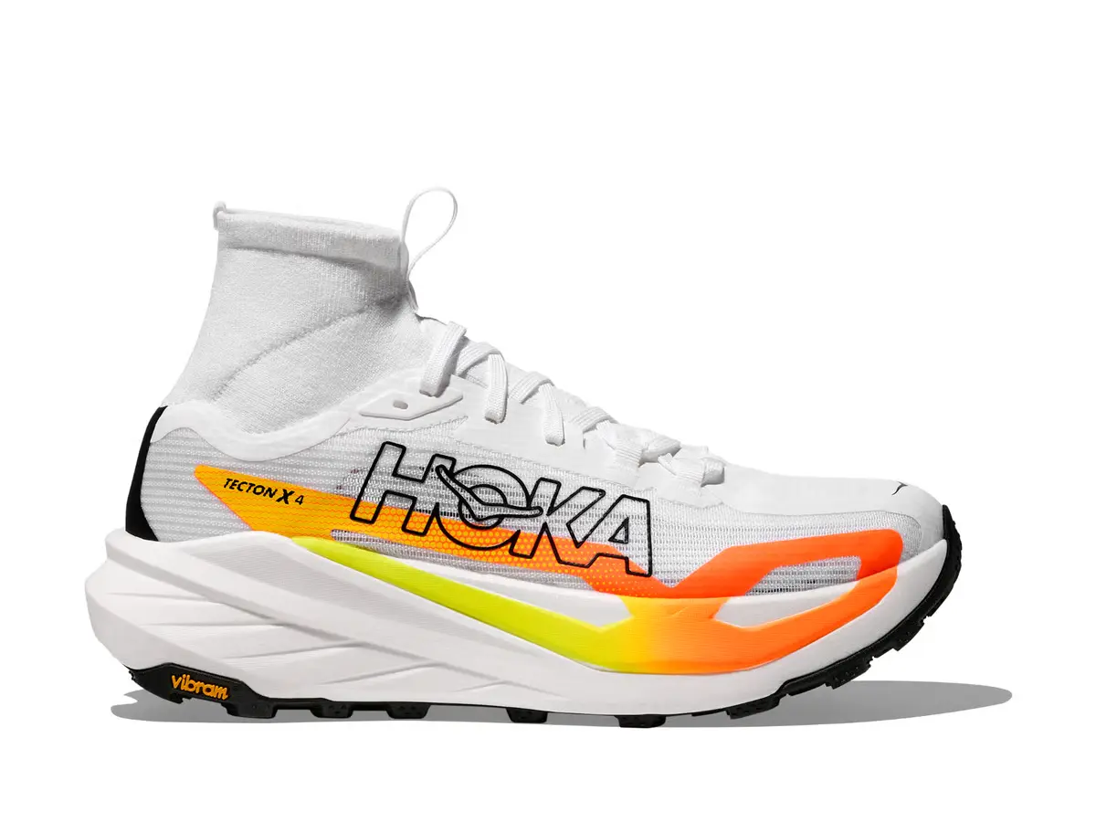 HOKA Tecton X 4